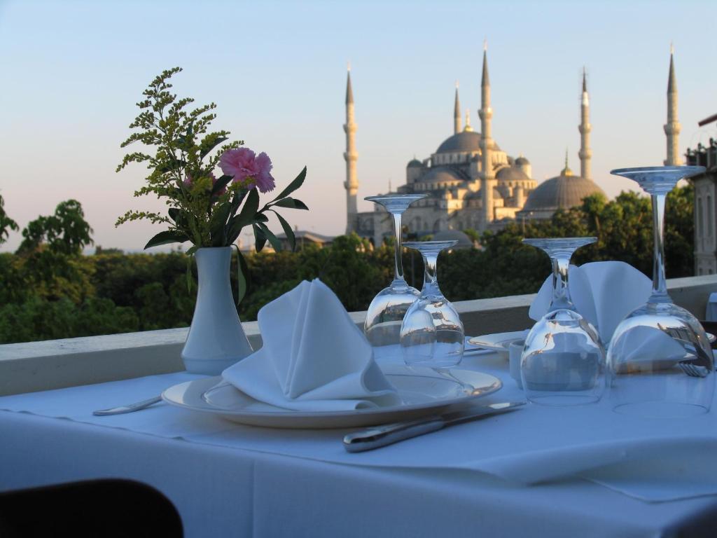 Kervan Hotel Istanbul Exterior photo